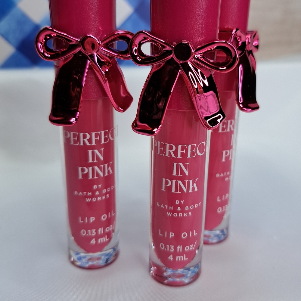 BATH & BODY WORKS 'PERFECT IN PINK'  LIP OIL 3-PIECE GIFT SET LIMITED-EDITION - Picture 9 of 14
